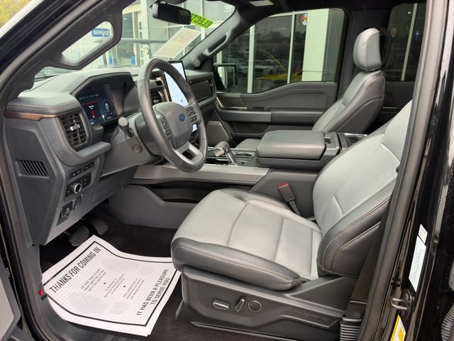 Used 2024 Ford F150 Lightning Lariat AWD/4WD image 18