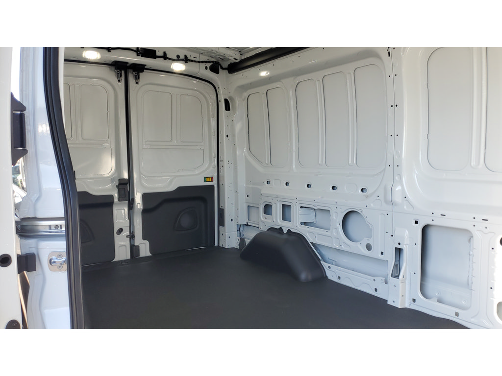 New 2026 Ford Transit 250 148 Medium Roof RWD image 15