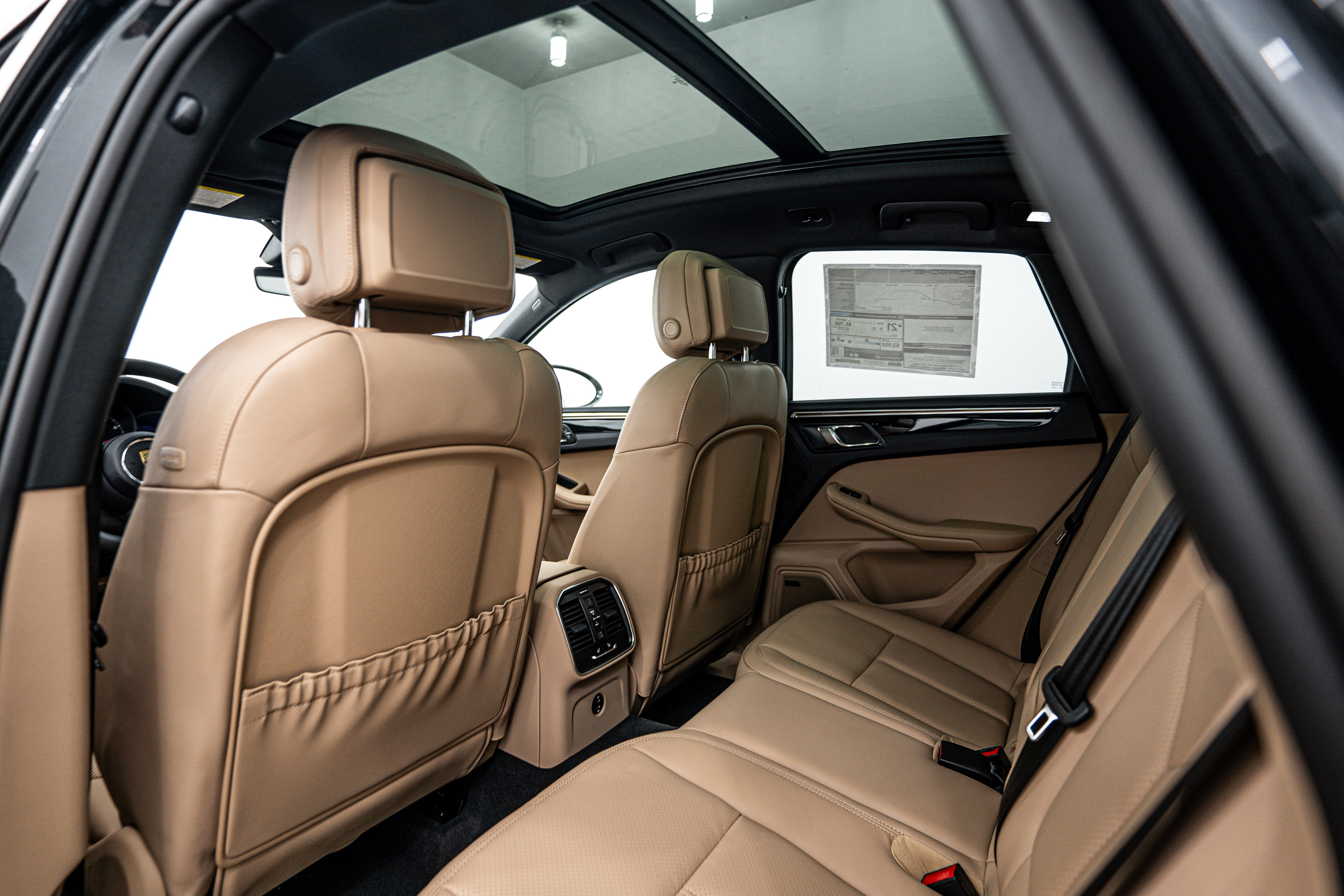 New 2025 Porsche Macan image 22