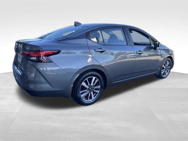 Used 2020 Nissan Versa SV image 7