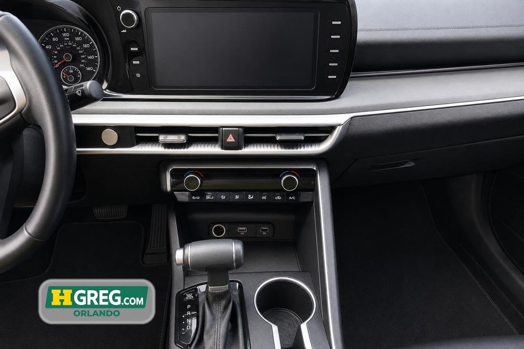 Used 2024 Kia K5 GT-Line w/ GT-Line Premium Package FWD image 8