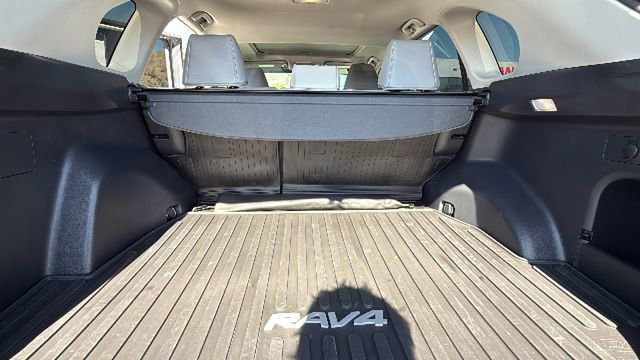 Used 2024 Toyota RAV4 XLE Premium w/ Weather Package AWD/4WD image 27