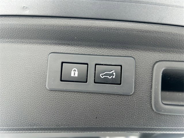 Used 2020 Subaru Forester Limited image 21