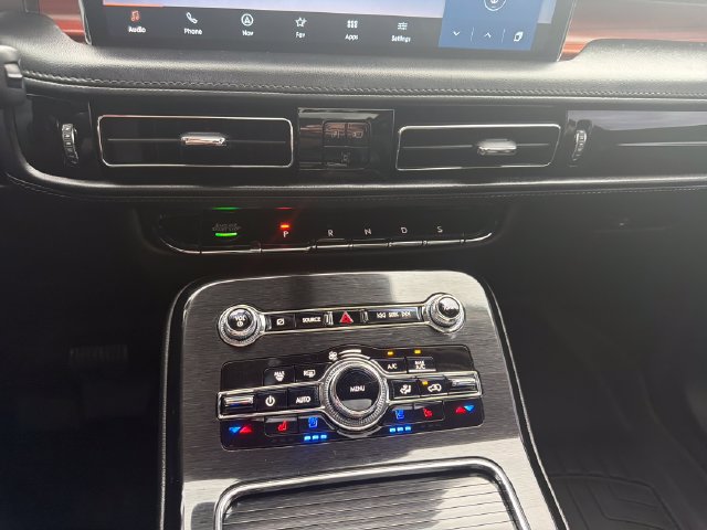 Certified 2023 Lincoln Nautilus Reserve AWD/4WD image 20