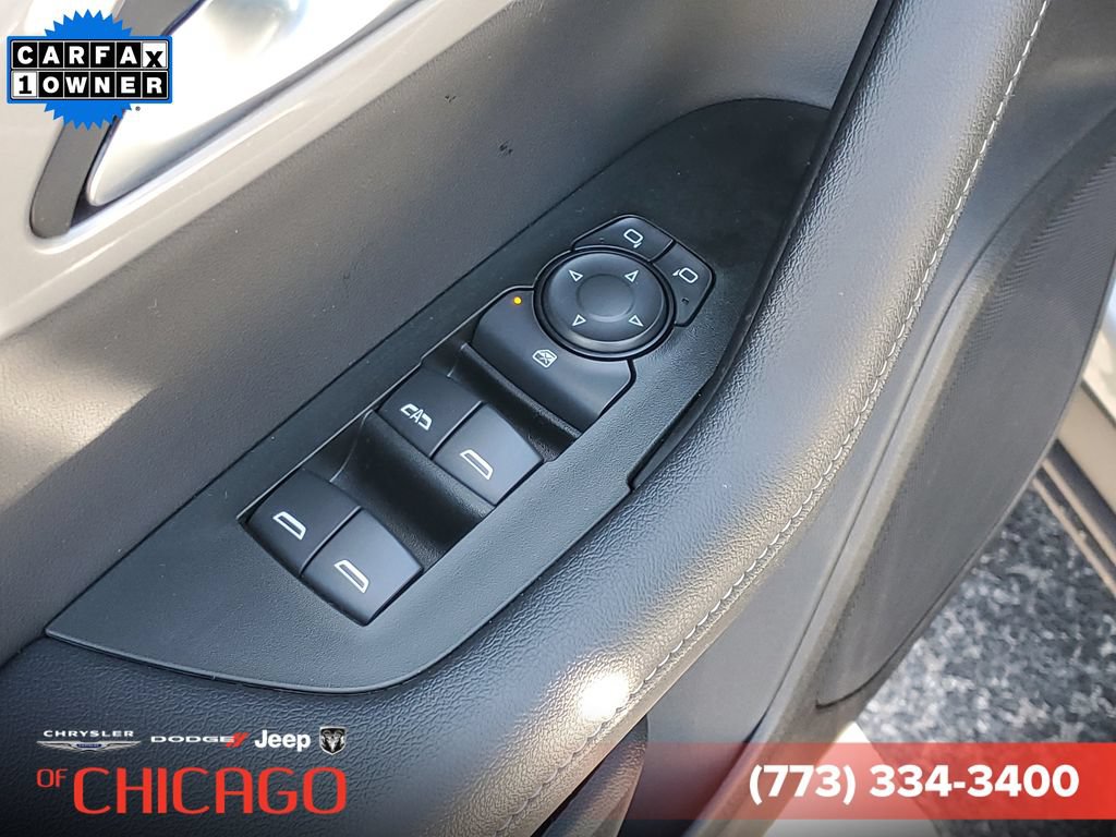 Used 2025 Chevrolet Blazer LT FWD image 19