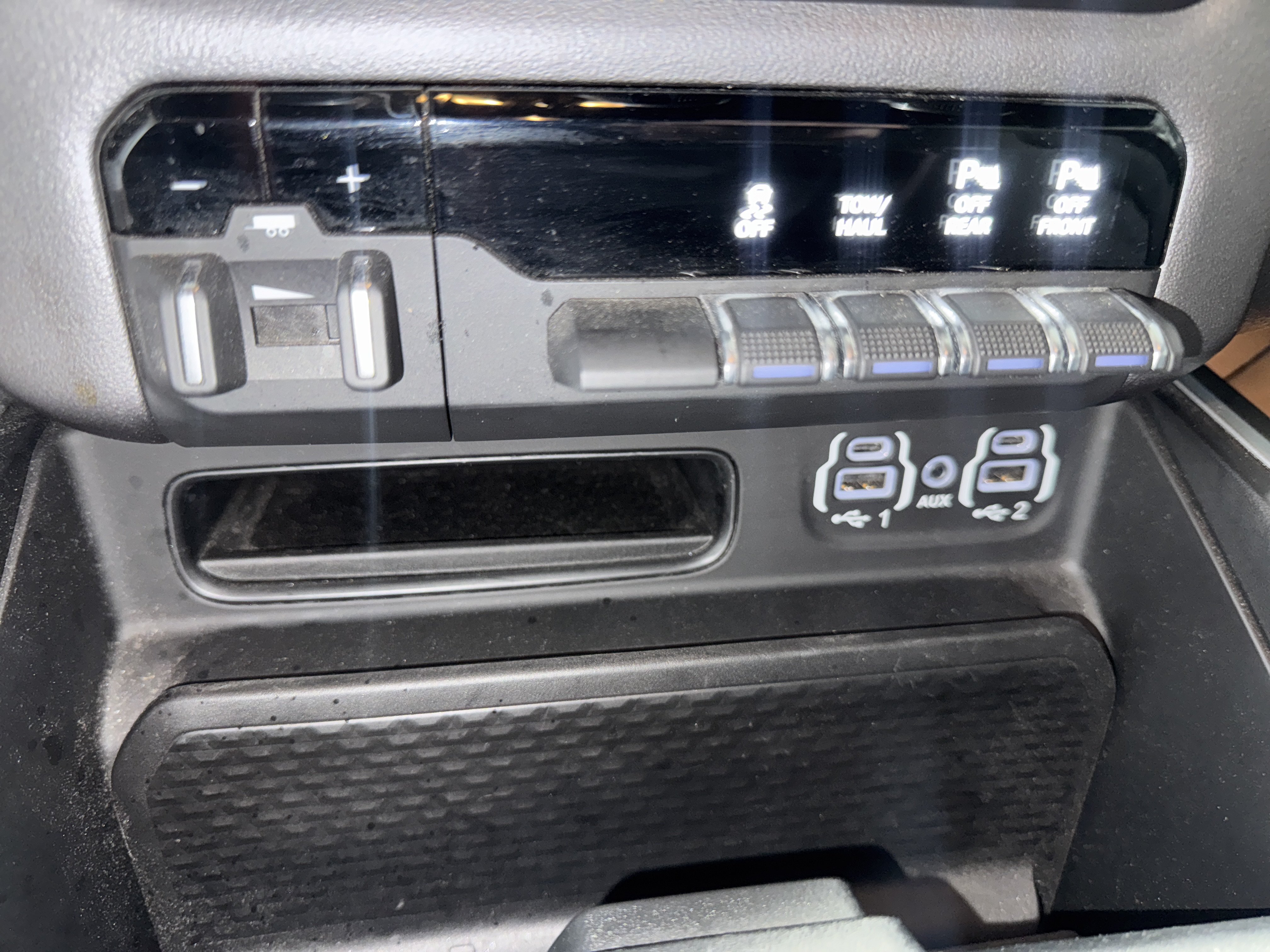Used 2021 RAM 1500 Big Horn AWD/4WD image 25