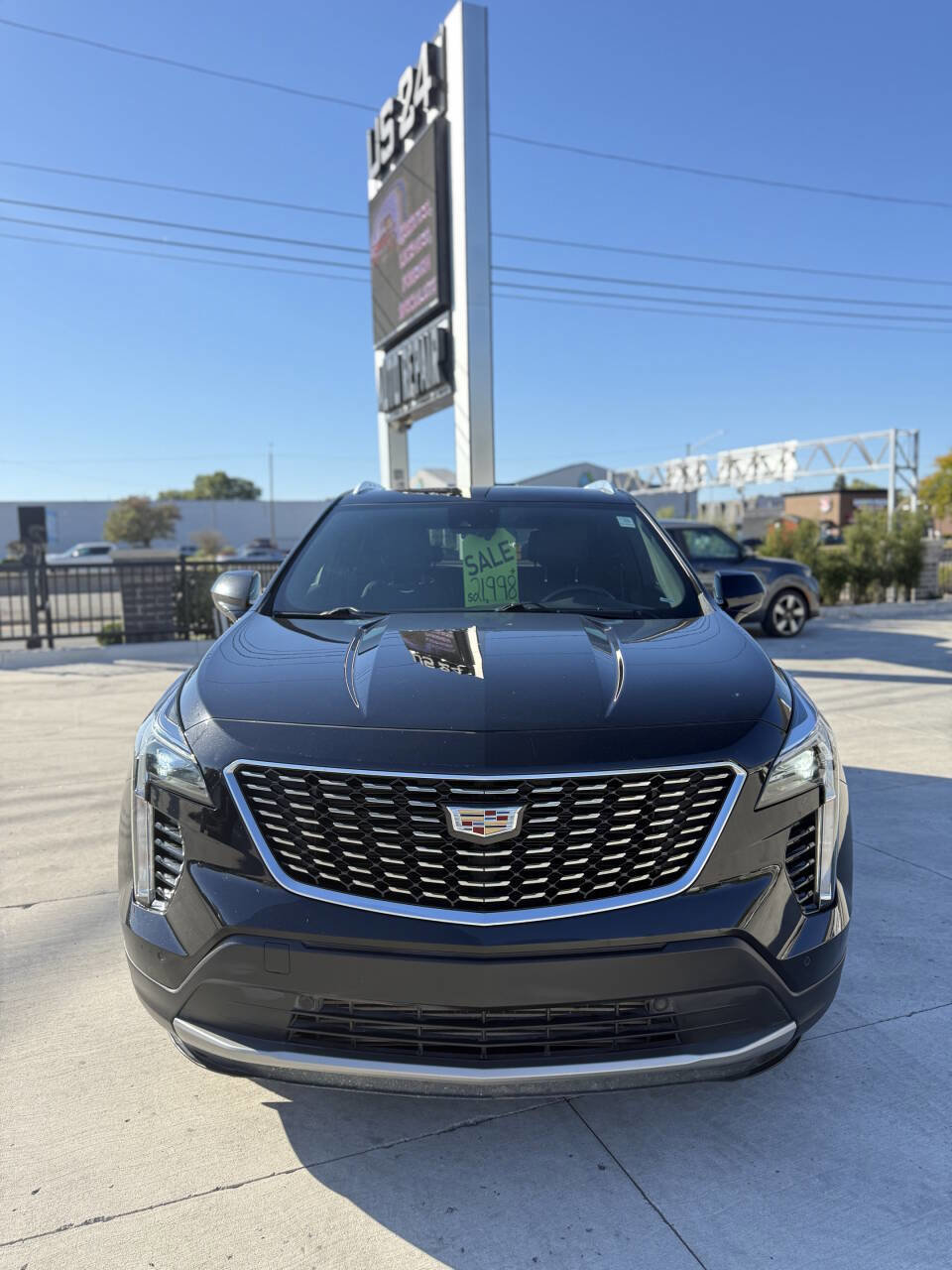 Used 2020 Cadillac XT4 Premium Luxury w/ Cold Weather Package image 2