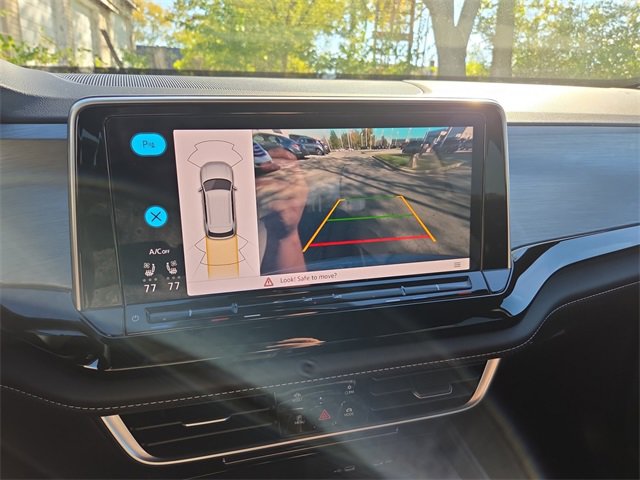 New 2026 Volkswagen Atlas Cross Sport SE image 22