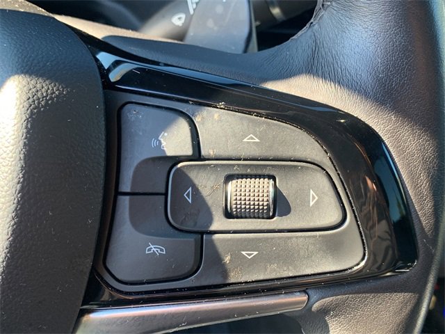 Used 2023 Buick Enclave Avenir w/ Avenir Technology Package image 28