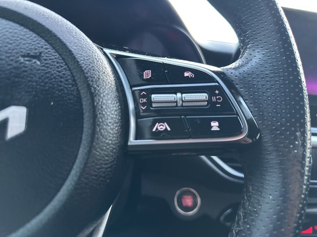 Used 2022 Kia Forte GT-Line w/ GT-Line Premium Package image 22