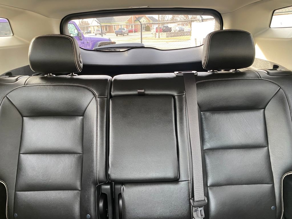 Used 2019 GMC Terrain Denali w/ Advanced Safety Package image 32