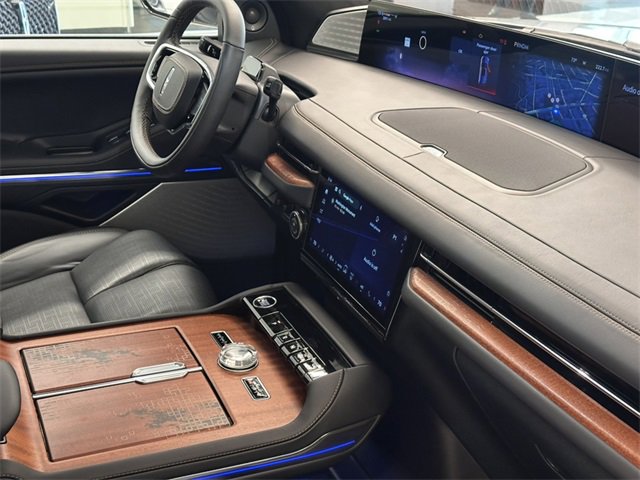 New 2025 Lincoln Navigator Black Label image 12