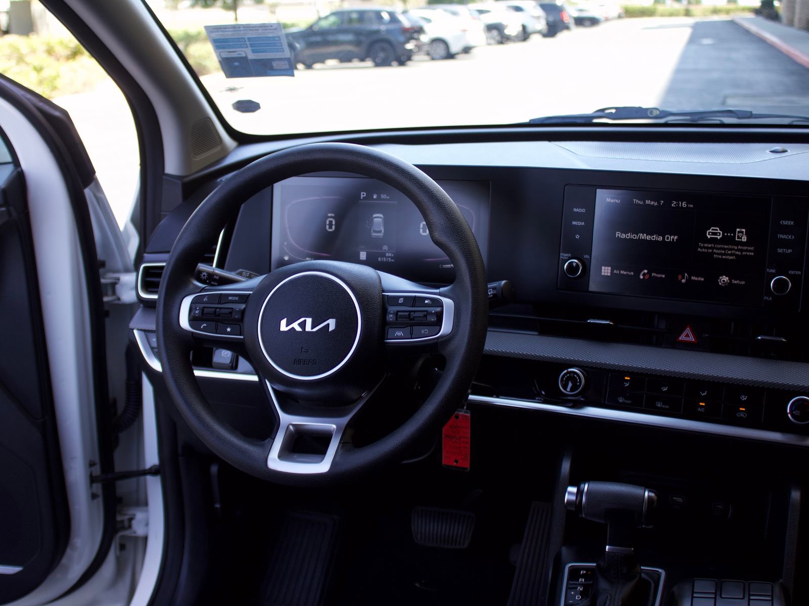 Used 2023 Kia Sportage LX FWD image 15