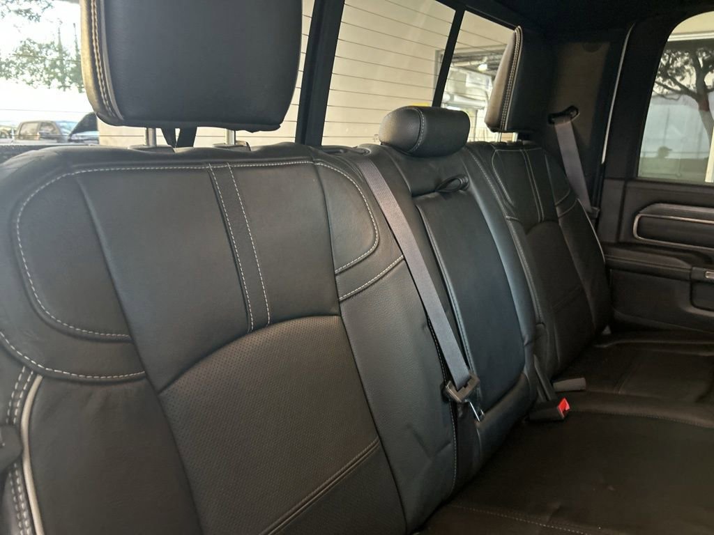 Used 2020 RAM 3500 Limited image 31