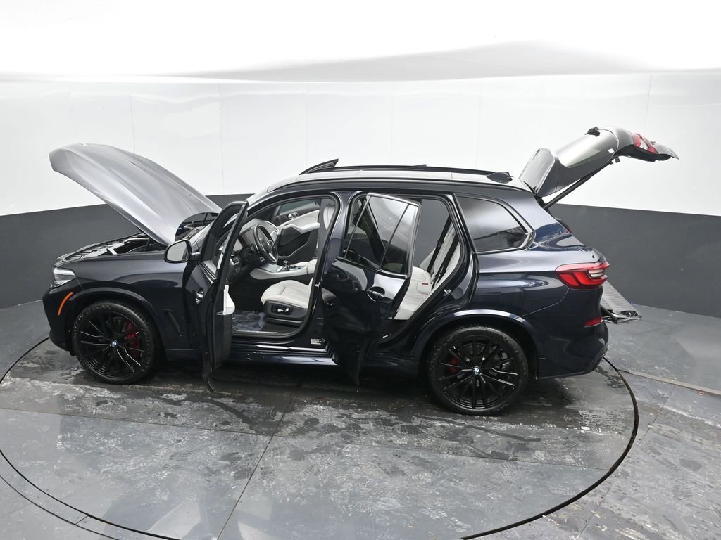 Used 2023 BMW X5 xDrive40i w/ M Sport Package image 57