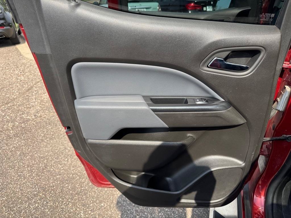 Used 2015 Chevrolet Colorado Z71 AWD/4WD image 20