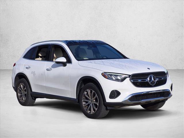 Certified 2023 Mercedes-Benz GLC 300 image 3