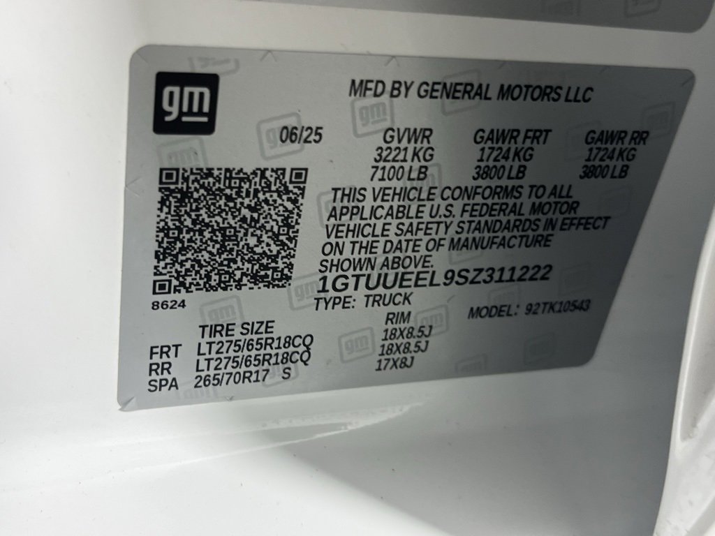 Used 2025 GMC Sierra 1500 AT4 image 37