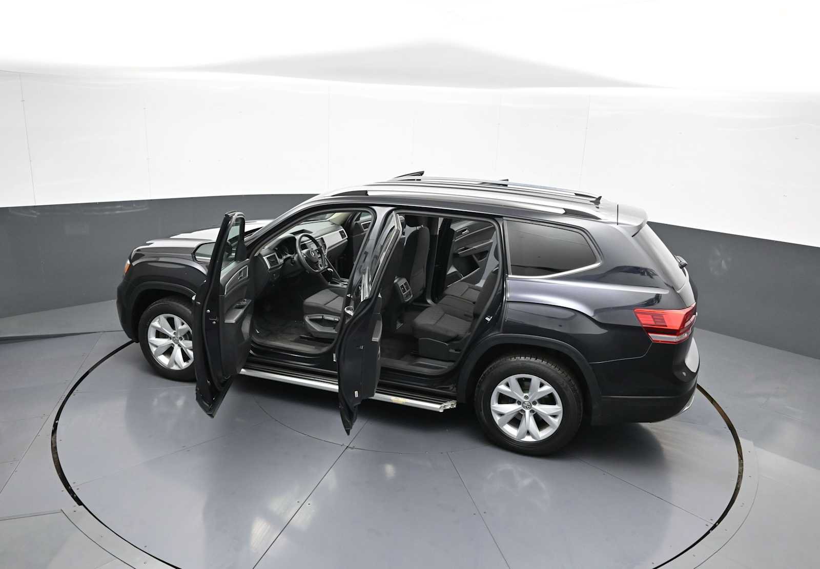 Used 2018 Volkswagen Atlas S AWD/4WD image 44