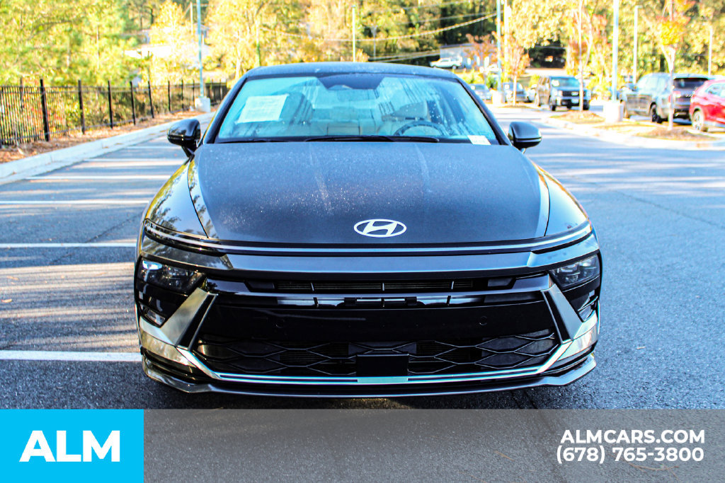 Used 2025 Hyundai Sonata SEL FWD image 9