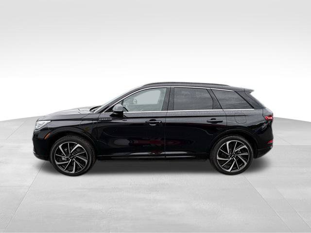 Used 2025 Lincoln Corsair Grand Touring w/ Equipment Group 301A AWD/4WD image 12