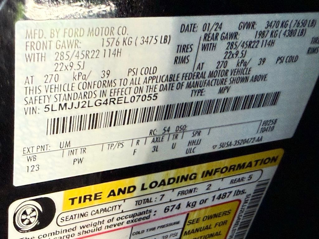 Used 2024 Lincoln Navigator Reserve image 46