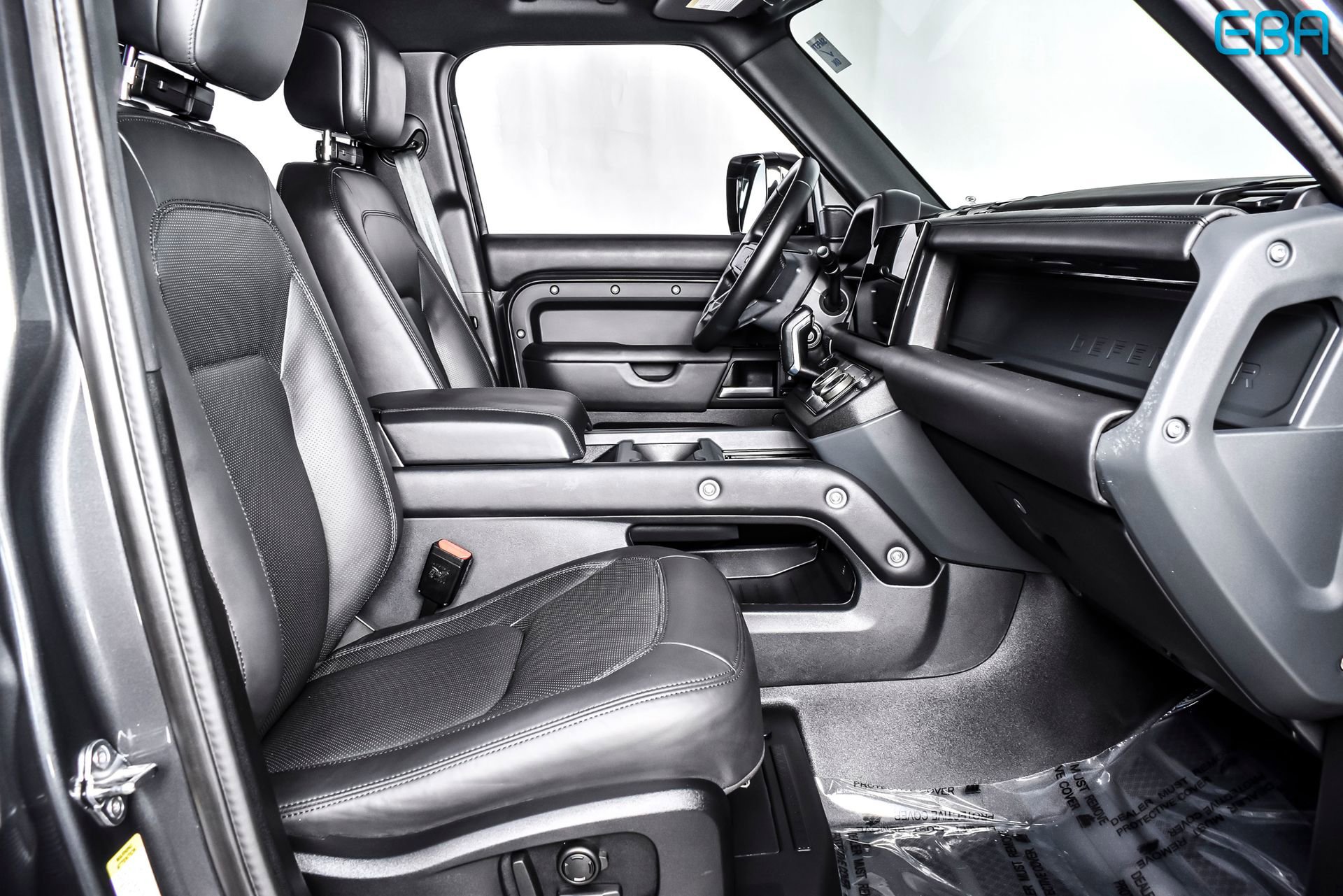 Used 2025 Land Rover Defender 110 S image 25