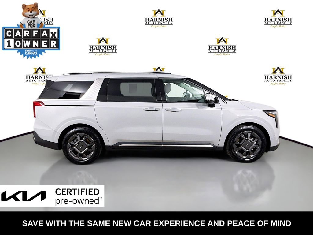 Certified 2025 Kia Carnival SX FWD image 8