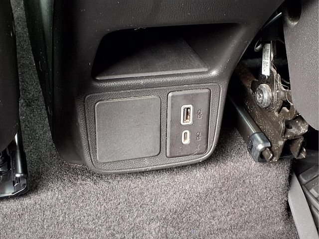 Certified 2022 Buick Encore GX Select FWD image 19