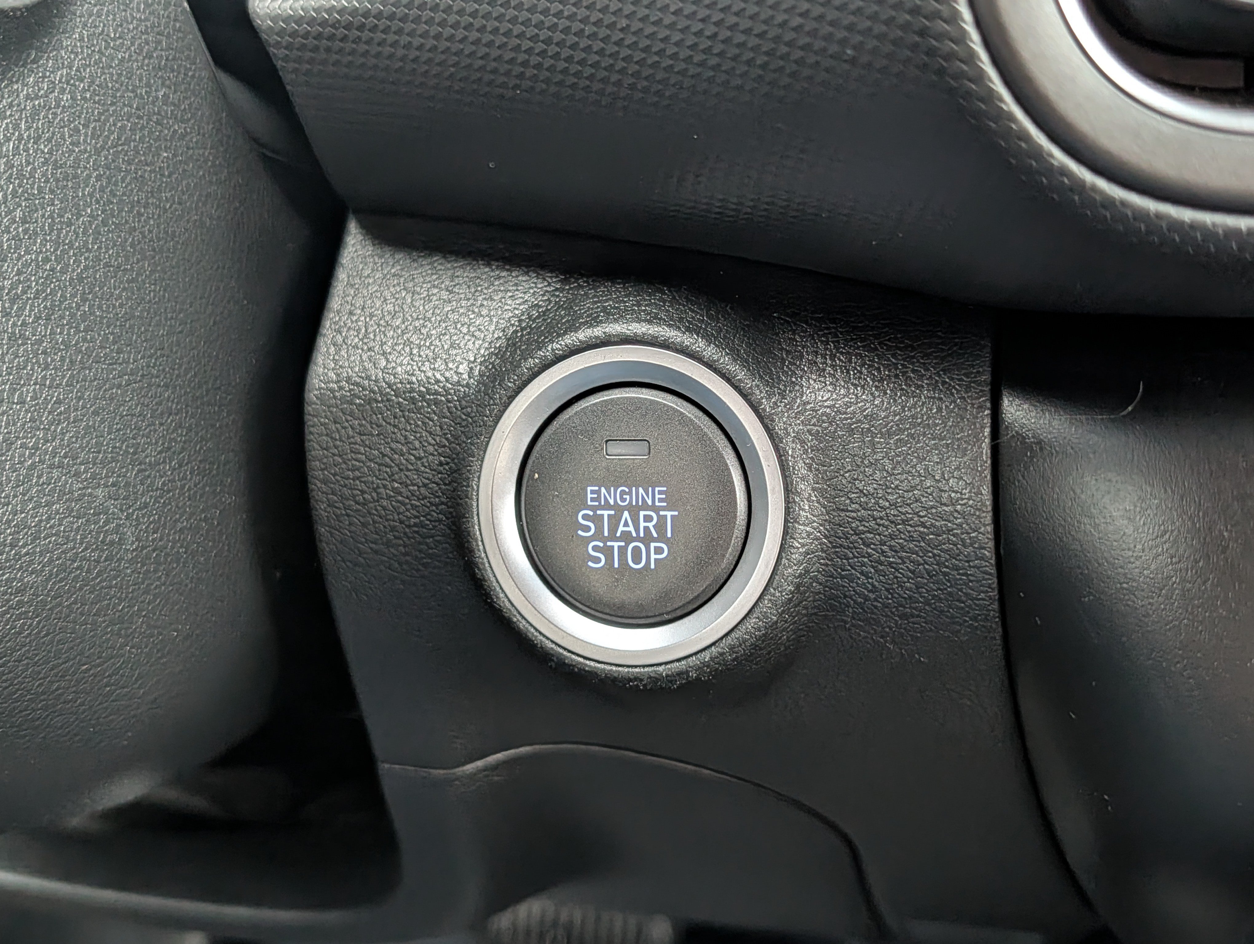 Certified 2022 Hyundai Kona SEL FWD image 29
