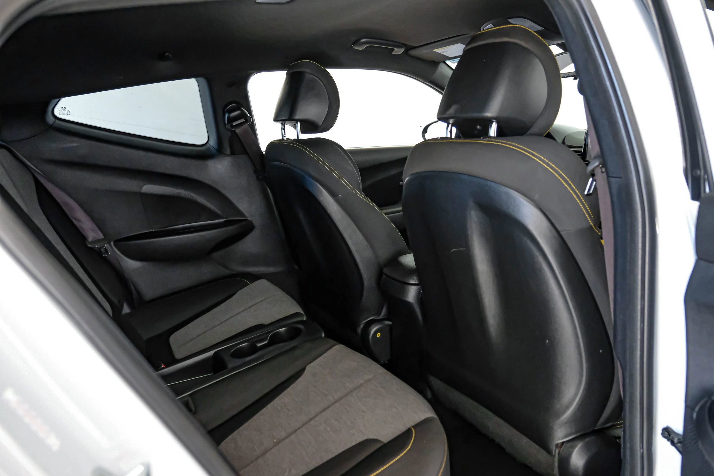 Used 2019 Hyundai Veloster Turbo R-Spec image 35