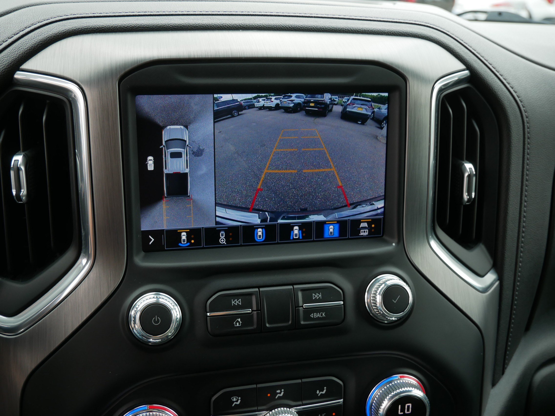 Used 2021 GMC Sierra 1500 Denali w/ Denali Ultimate Package AWD/4WD image 33