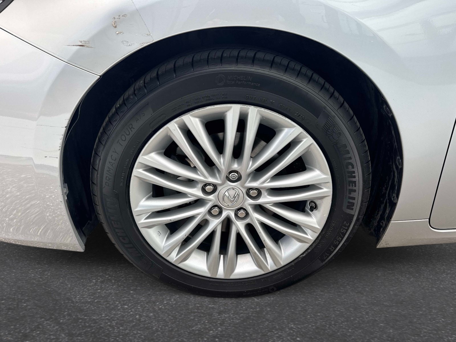 Used 2017 Lexus ES 350 w/ Premium Package FWD image 10