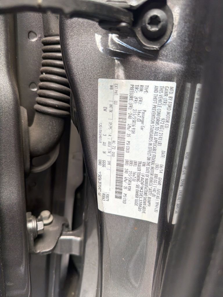 Used 2014 Ford Focus SE image 14