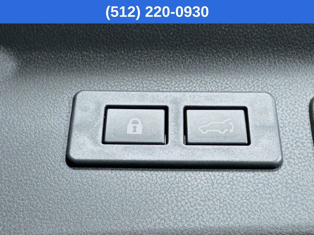 Certified 2025 Subaru Forester Limited image 33