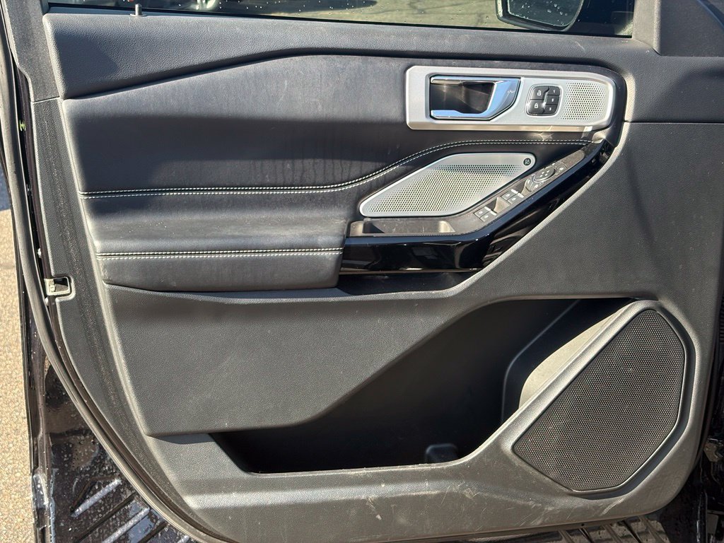 Used 2021 Ford Explorer ST w/ Equipment Group 401A AWD/4WD image 11