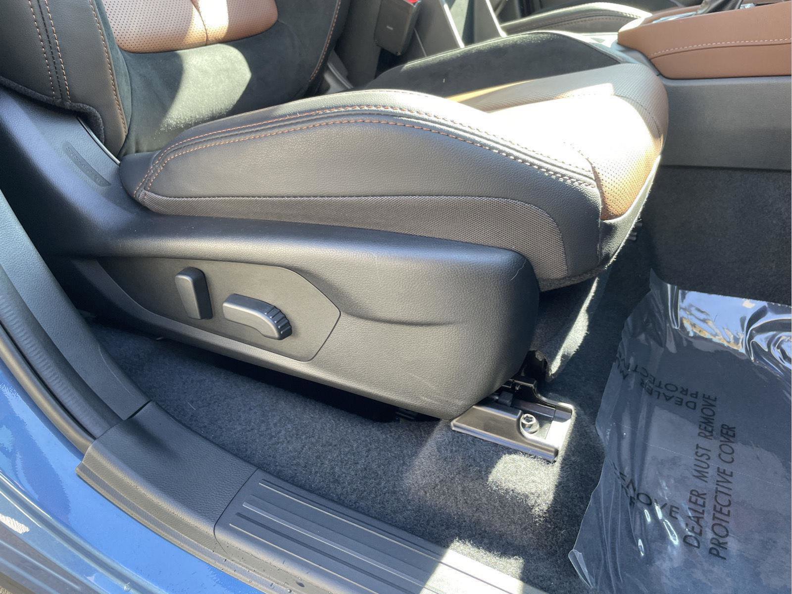 Certified 2025 Subaru Forester Touring image 2