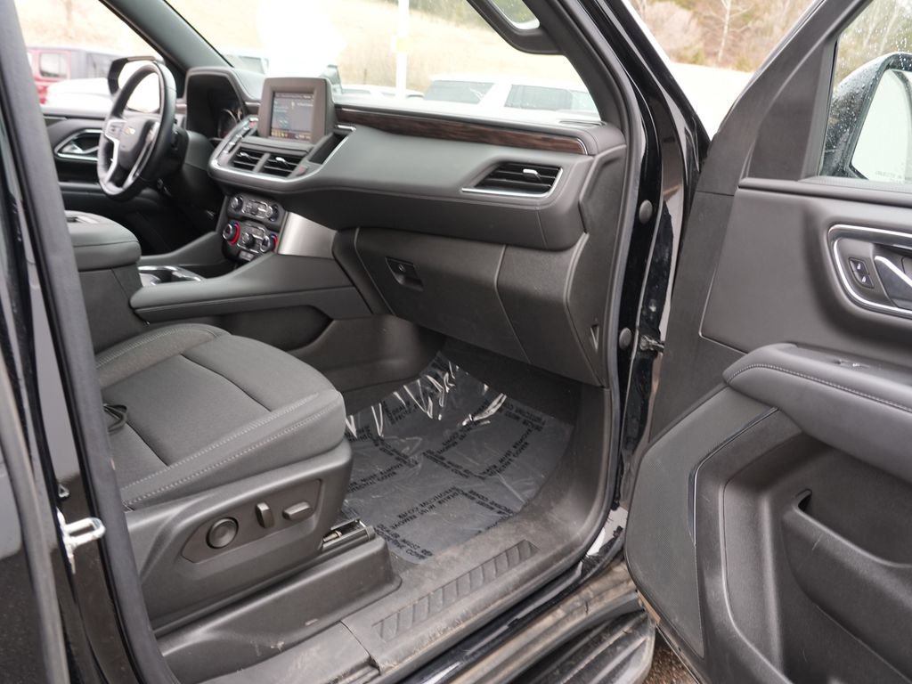 Used 2022 Chevrolet Suburban LS w/ Max Trailering Package image 29