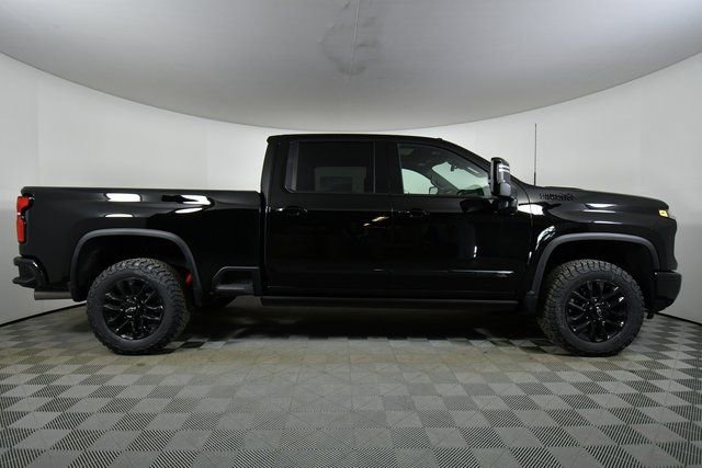New 2026 Chevrolet Silverado 2500 High Country w/ Midnight Edition image 15