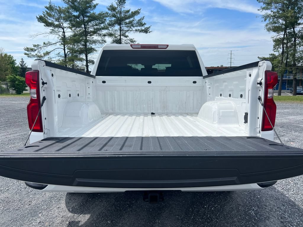 Used 2026 Chevrolet Silverado 1500 RST AWD/4WD image 15