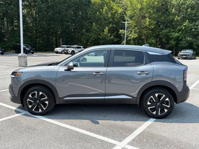 Certified 2025 Nissan Kicks SV w/ SV Premium Package AWD/4WD image 2