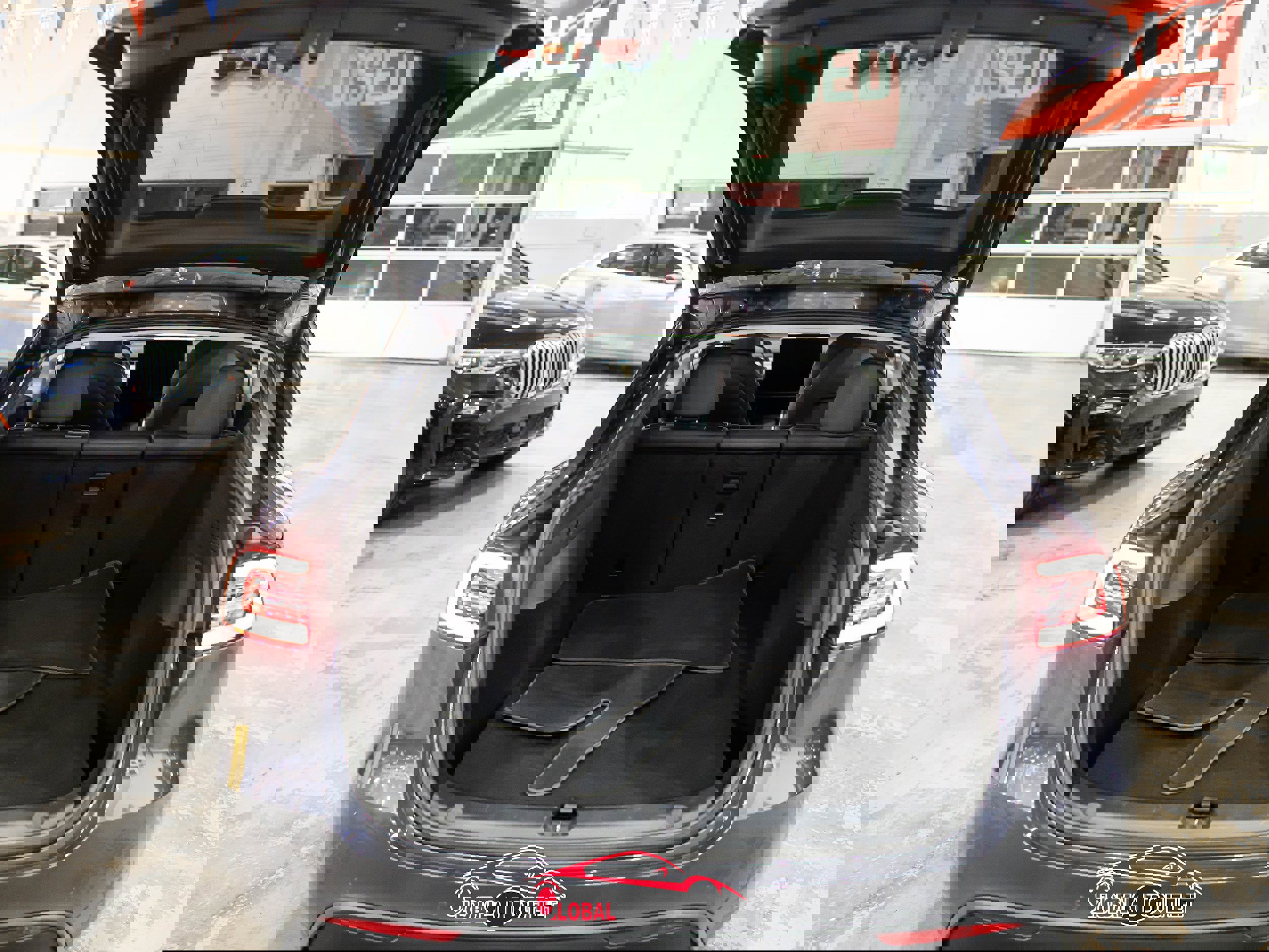 Used 2020 Tesla Model Y Long Range image 42