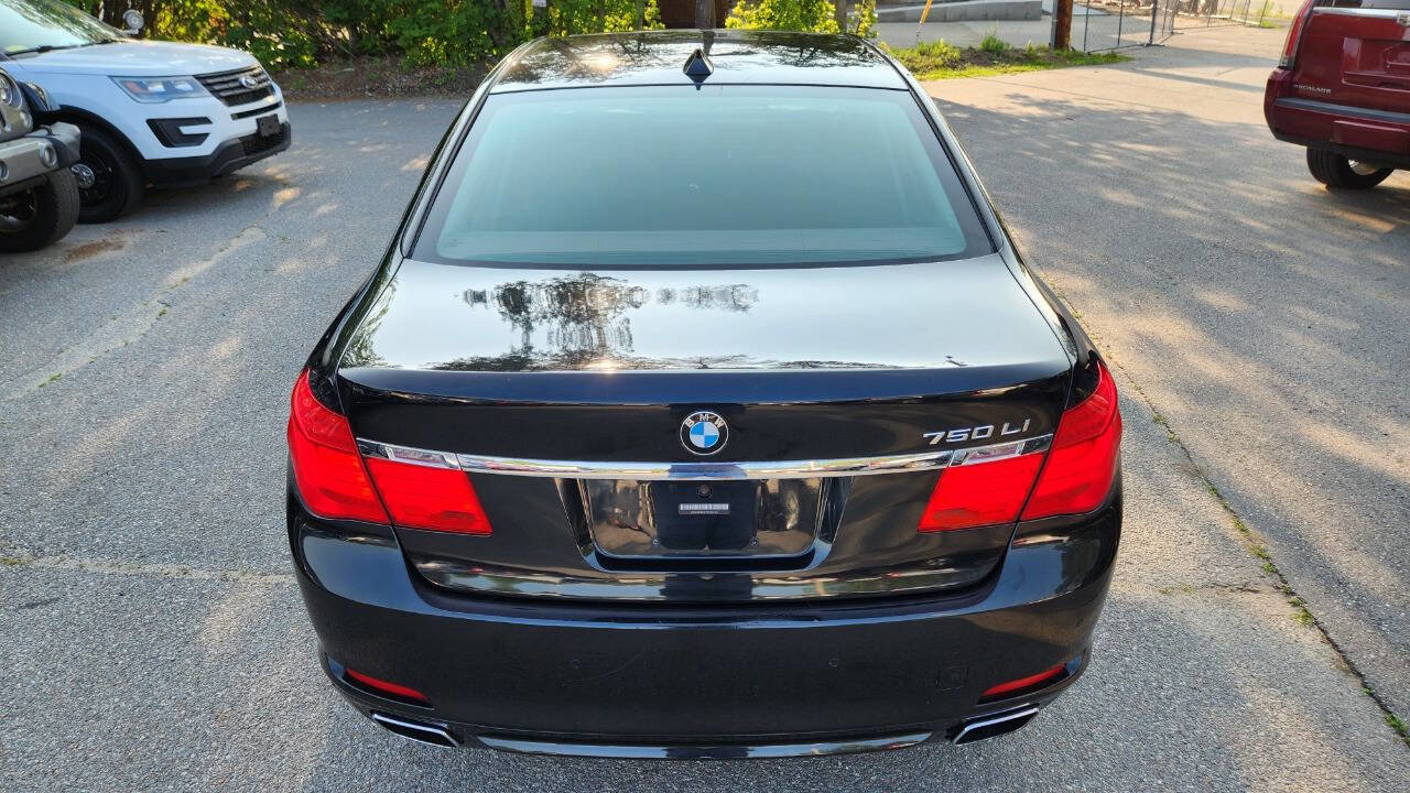 Used 2011 BMW 750Li xDrive 750Li xDrive AWD 4dr Sedan image 13