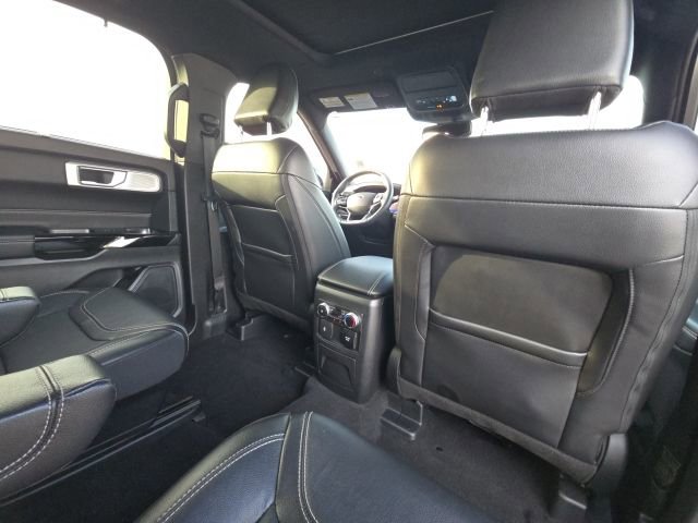 Used 2023 Ford Explorer ST w/ Equipment Group 401A AWD/4WD image 19