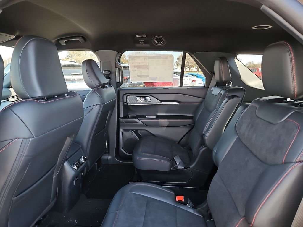 New 2026 Ford Explorer ST image 19