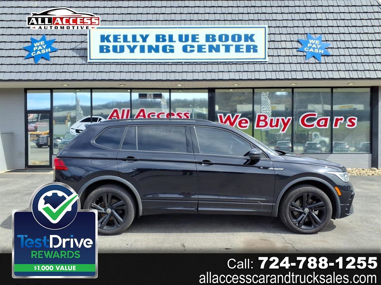 Used 2023 Volkswagen Tiguan SE R-Line AWD/4WD image 1