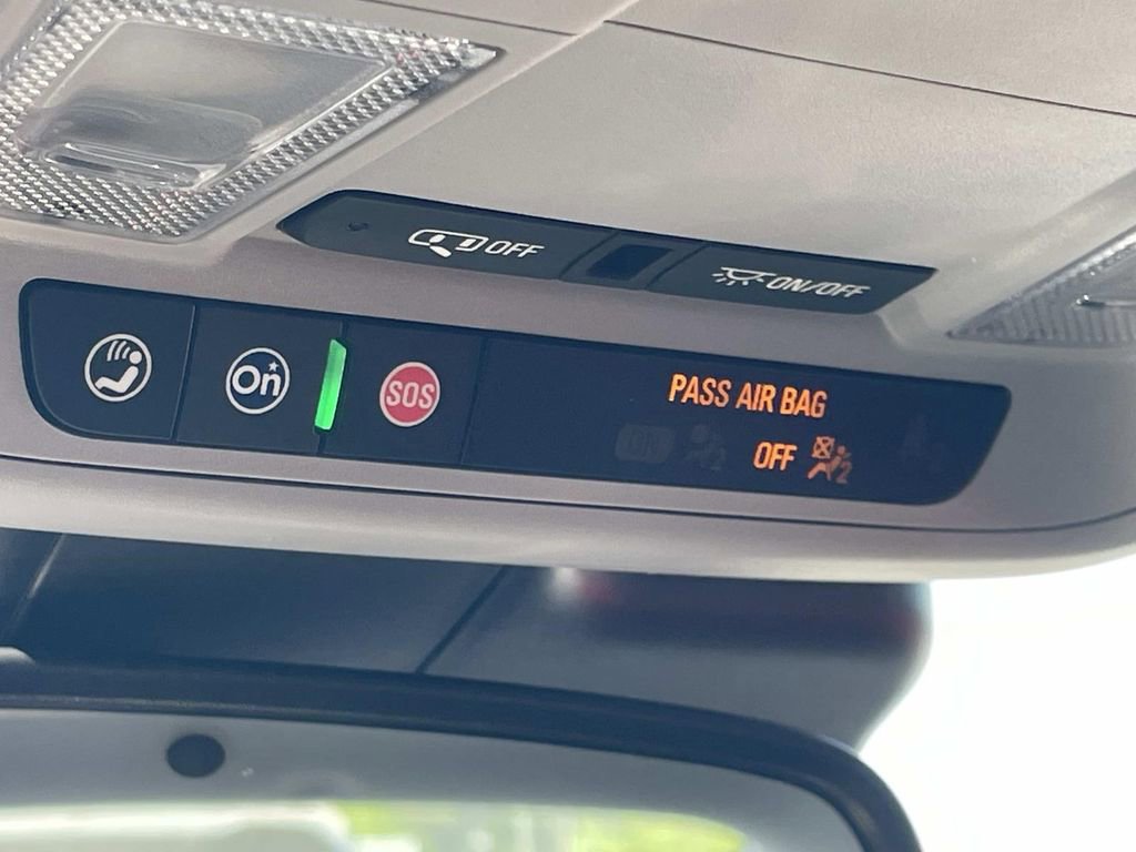 Used 2025 Chevrolet Malibu LT FWD image 31