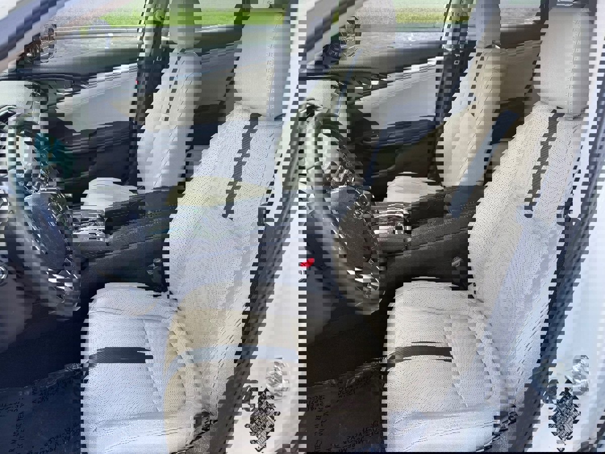 Used 2018 Honda Civic Touring image 14