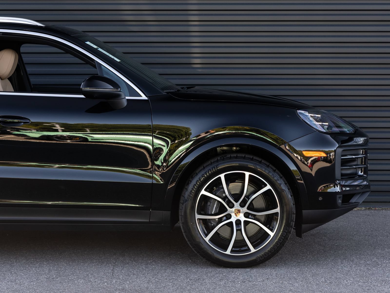 New 2026 Porsche Cayenne AWD/4WD image 9