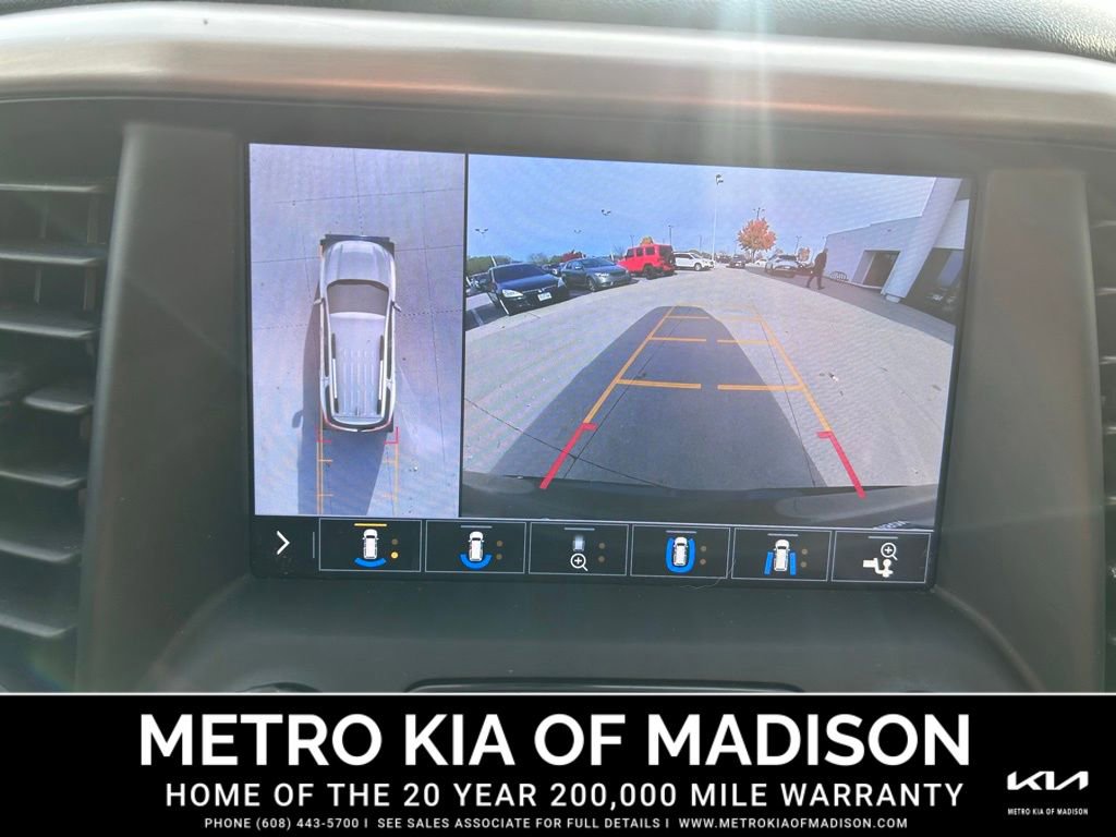 Used 2020 GMC Acadia Denali w/ Technology Package image 28